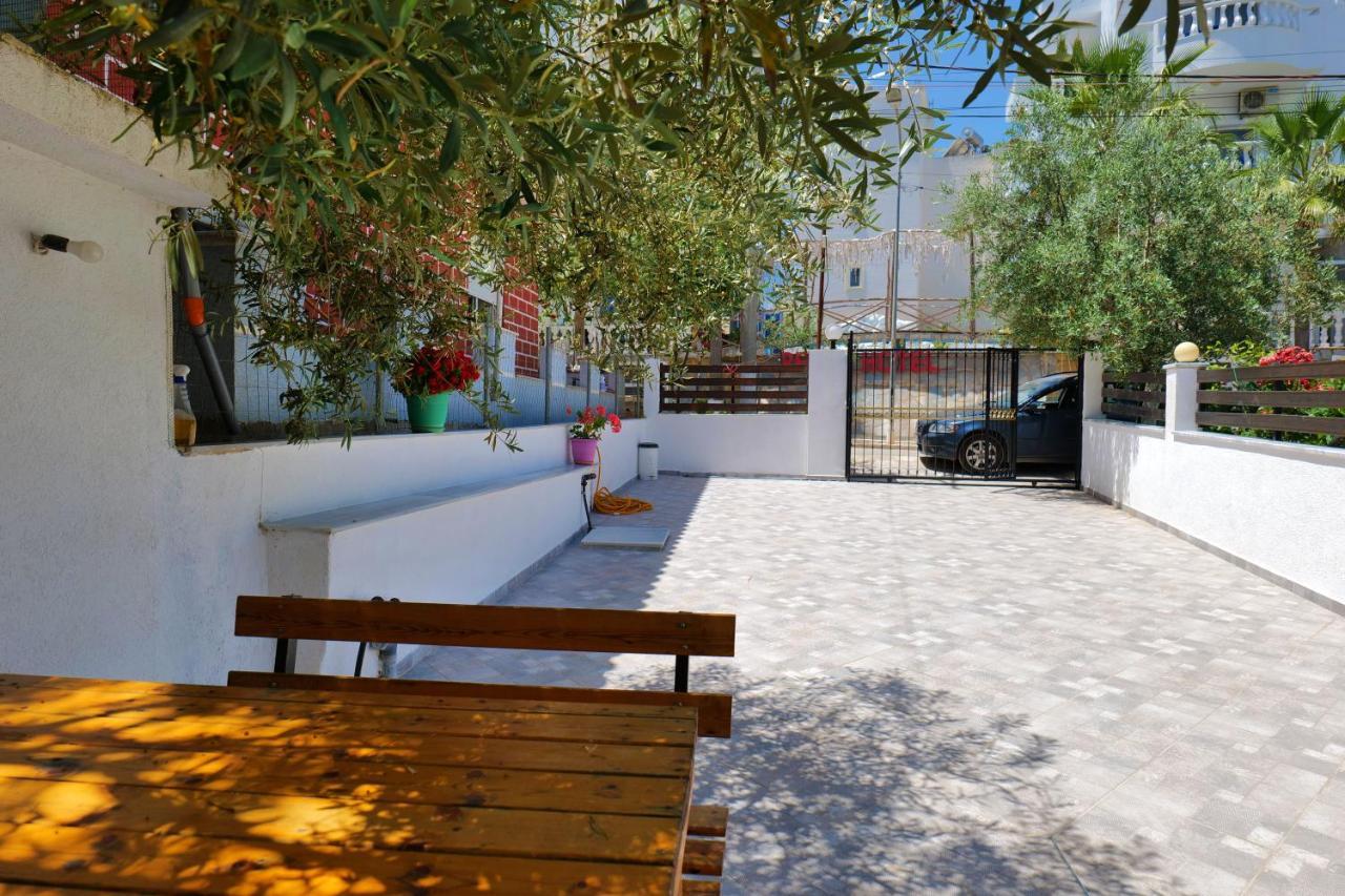 Vila Ani Εξαμίλιο Εξωτερικό φωτογραφία